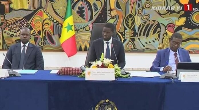 Le président Diomaye demande au Gouvernement d’accélérer la réalisation intensive et cohérente du PROJET