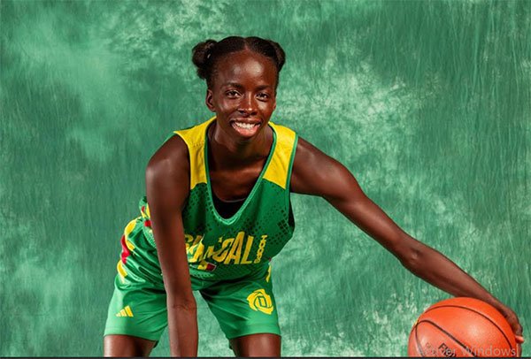 Basket – Eligible pour jouer avec l’Equipe nationale : Léna Timera (enfin) Sénégalaise !